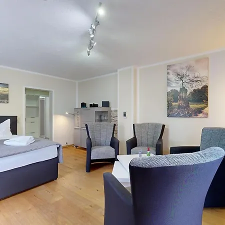 Daire Strandnahe Fewo, Rosa In *