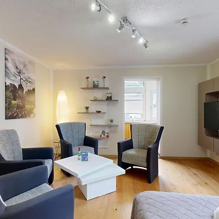 Strandnahe Fewo, Rosa In Daire