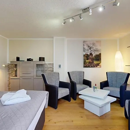 Strandnahe Fewo, Rosa In Apartamento