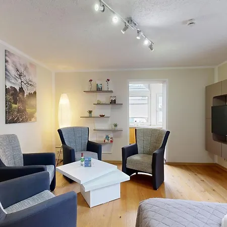 Strandnahe Fewo, Rosa In Daire