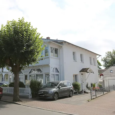 Strandnahe Fewo, Rosa In Daire